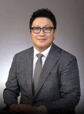 Dr Jae Park