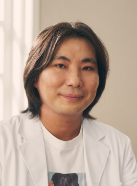 Dr. Yanagisawa